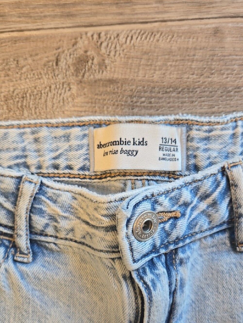 abercrombie kids Light Blue Low Rise Baggy Girls Jeans - So Soft! - Picture 2 of 5